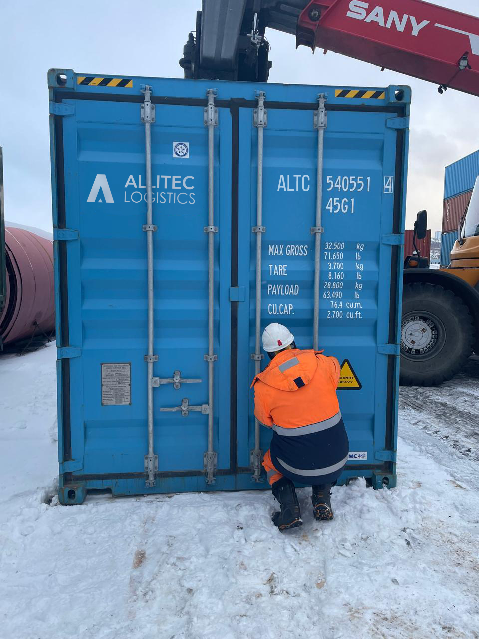 Перевозка автомобилей в морском контейнере - Транспортная компания Allitec