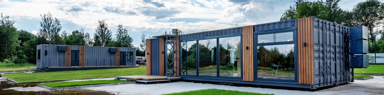 Кафе из морского контейнера